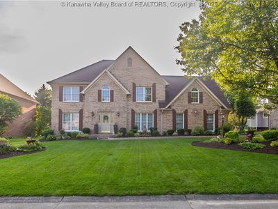 169 Dogwood Cir, Hurricane, WV, 25526