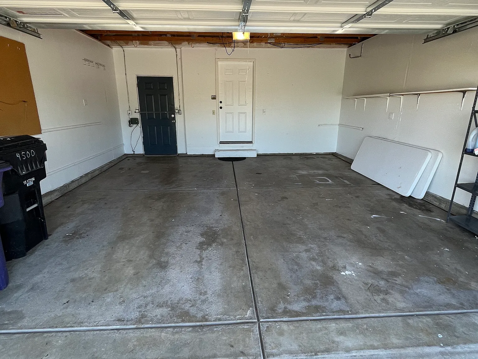3 bed, 1376 sqft, $2,950 — Photo 2
