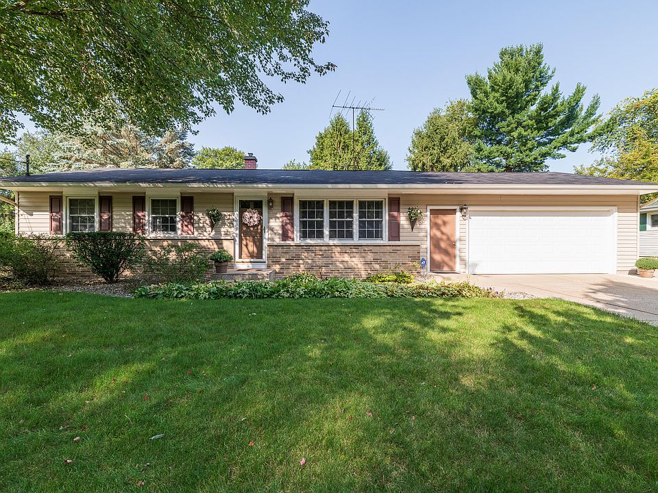 1st image of 7804 Julie Dr