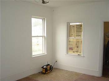3rd image of 694 Hopkins St