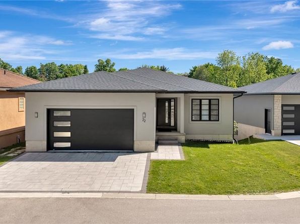 5 John Pound Rd #22, Tillsonburg, ON N4G 5X3