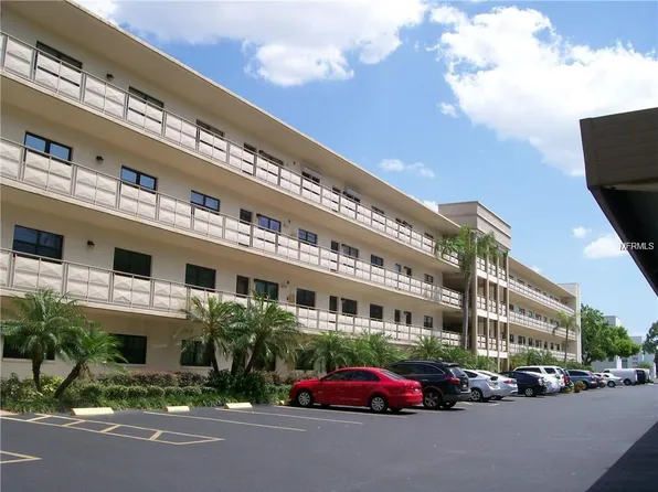 6080 80th St N Unit 408, Saint Petersburg, FL 33709