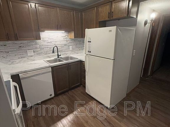 5th image of 1121 N 28th St #15