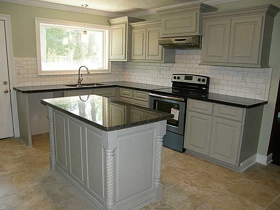 2nd image of 2421 N Constance Ln