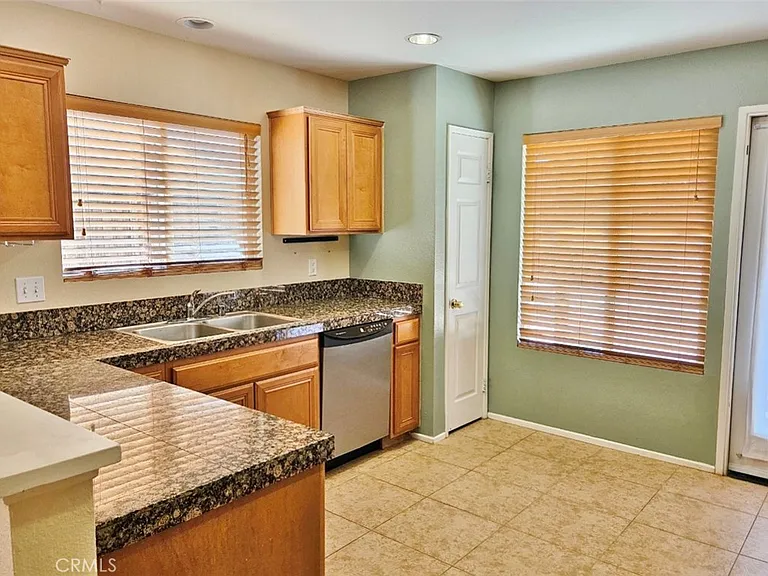5170 Split Rock Ave #5170 — Photo 24