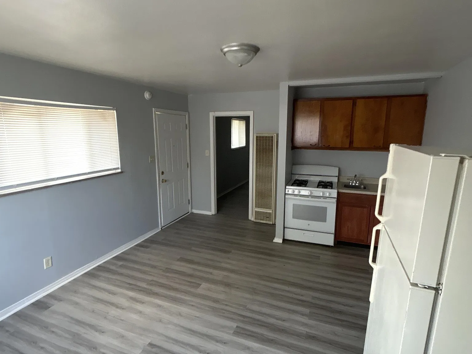 274 East Nottingham Road — Photo 2