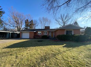 1501 W Charles St, Champaign, IL 61821