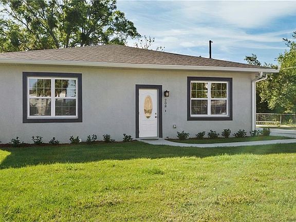 2nd image of 208 Lavender Ct