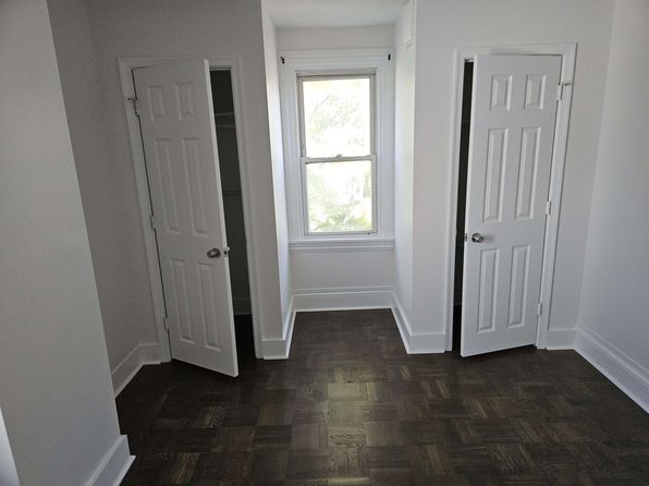304 Lafayette Ave #A