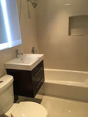 Rented by REAL New York | media 6