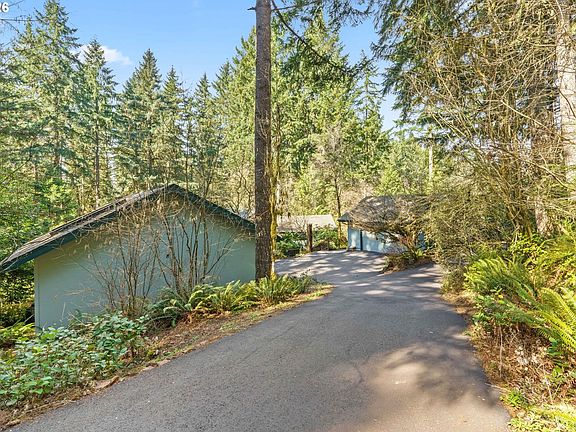 3rd image of 88152 Keola Ln