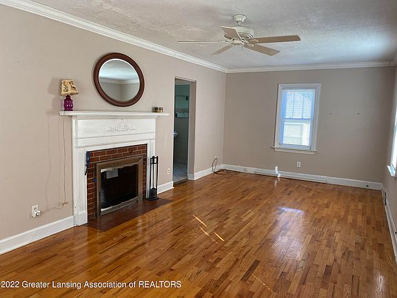3rd image of 342 Collingwood Dr