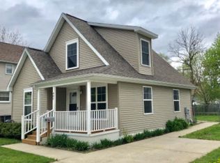 405 Stanton St, Bay City, MI 48708