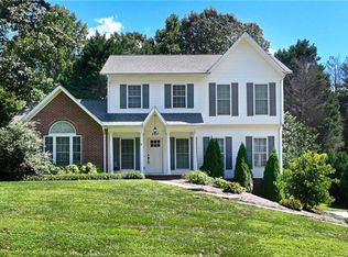 806 Stonebridge Dr, Wilkesboro, NC 28697