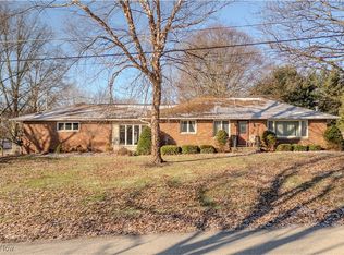 1411 Schroeder Rd, Atwater, OH 44201