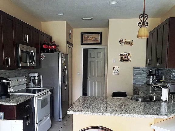 5th image of 14512 Grand Cove Dr