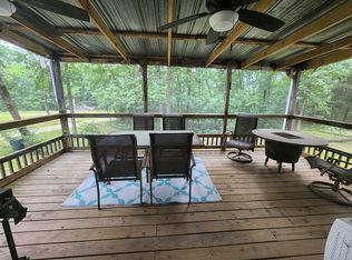 105 Tulip Ln, Mammoth Cave, KY 42259