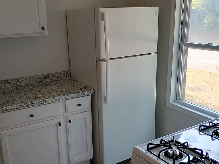 833 Heights Rd #A — Photo 23