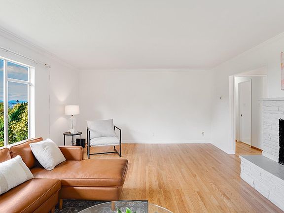 5th image of 6356 Kensington Avenue