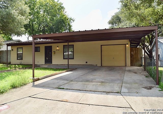 1st image of 3710 Devon Ave