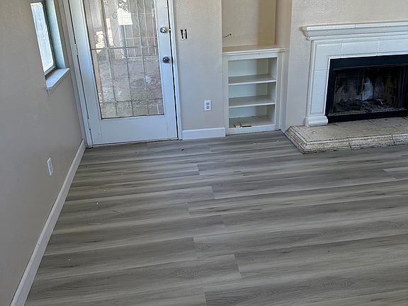 3rd image of 20675 Mockingbird Ave