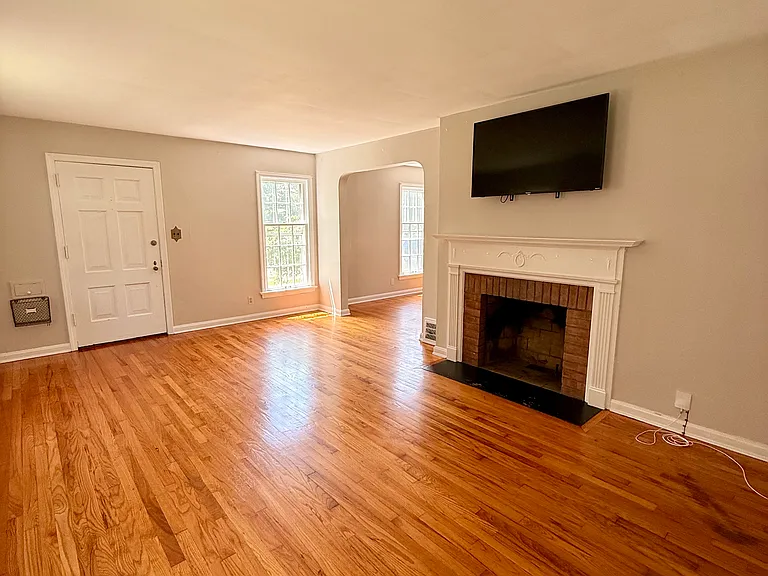 3351 Meadowbrook Blvd — Photo 10