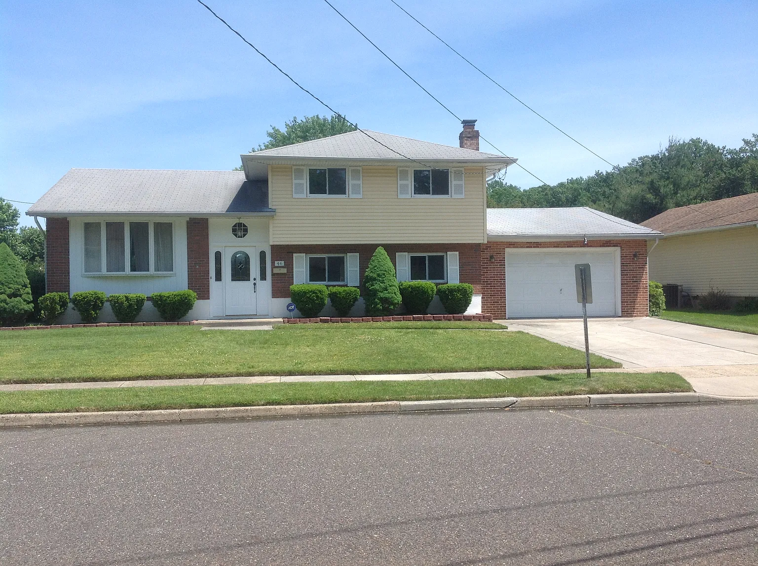 1819 Wilcox St photo 1
