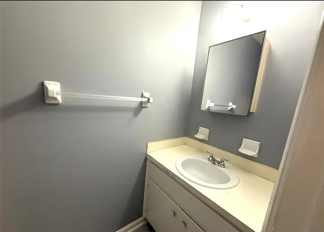 3 bed, 1265 sqft, $1,250 — Photo 2