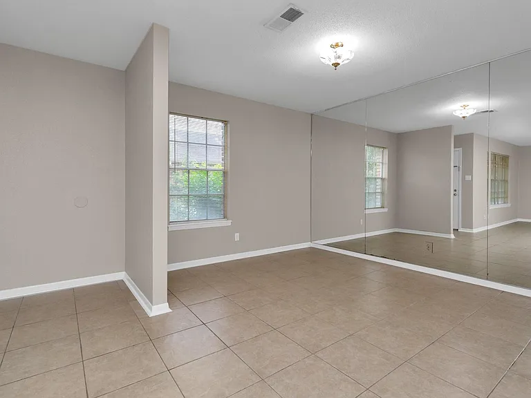 6401 Skyline Dr #38 — Photo 5
