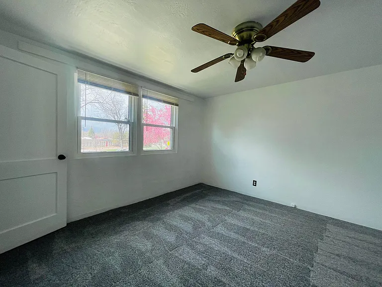 2443 Paseo Rd — Photo 22