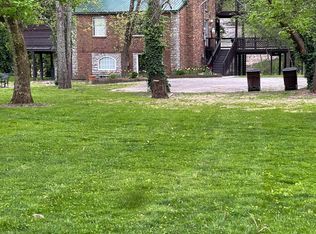 8795 Beach Rd #2, Lexington, KY 40515