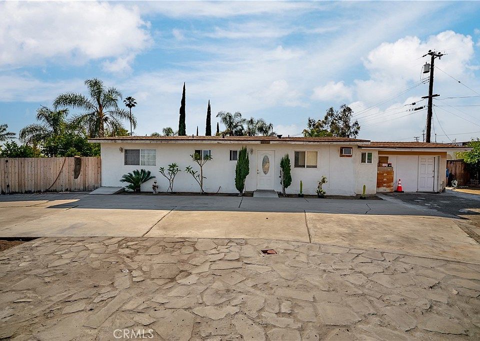18092 Vine St, Fontana, CA 92335 Zillow