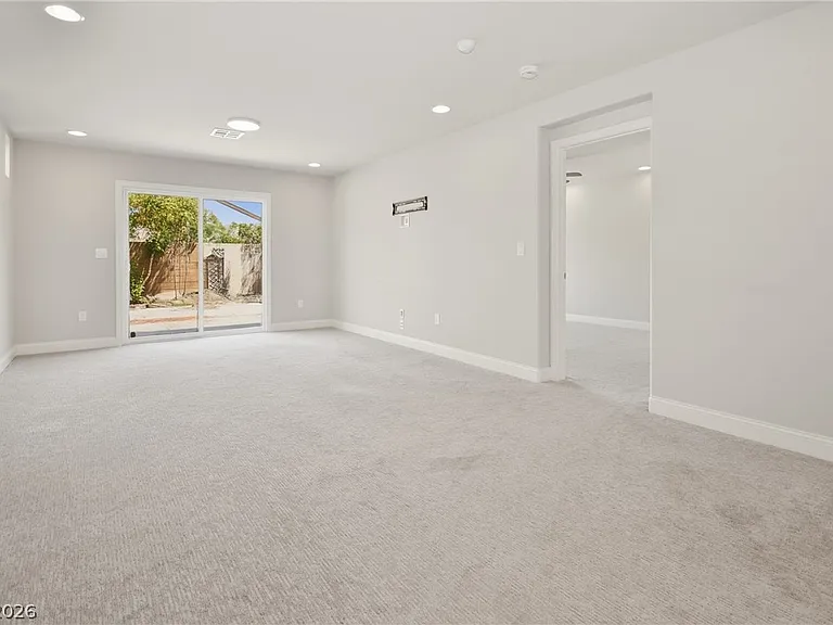 5736 Brimstone Hill Ave — Photo 8
