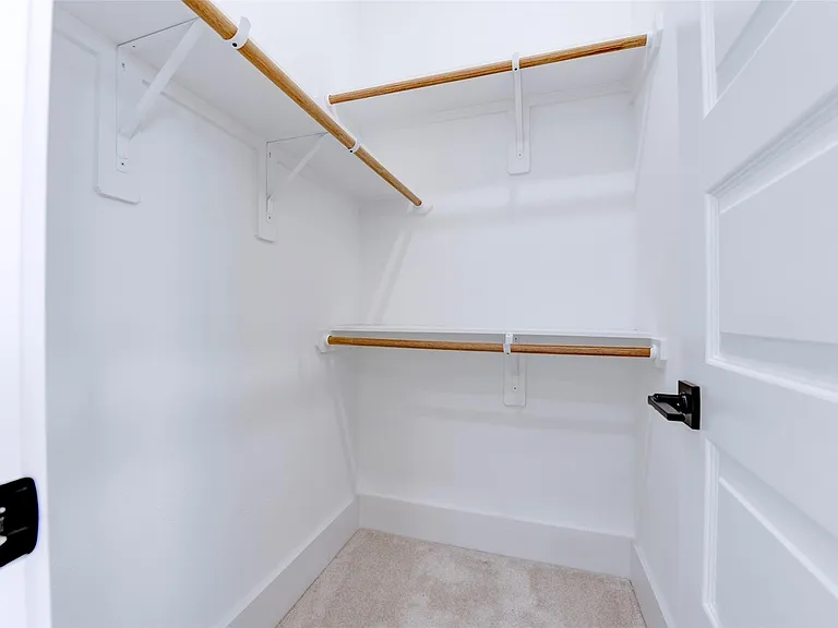 861 Fisher St #G — Photo 32