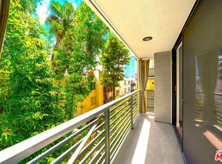 520 S Kingsley Dr APT 306, Los Angeles, CA 90020