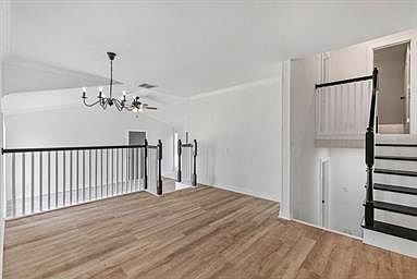 3rd image of 1725 Whispering Woods Dr