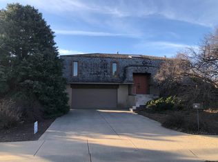 502 W 32nd St, Hays, KS 67601