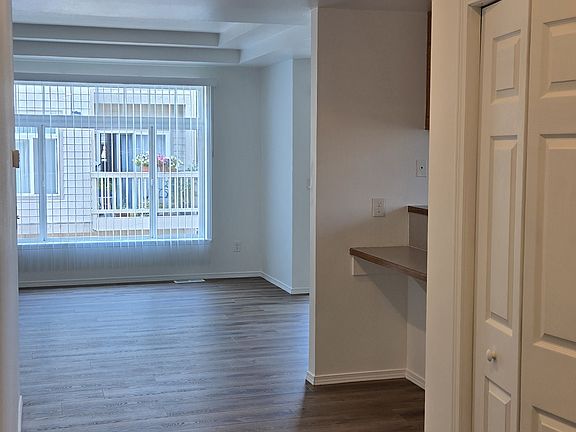 3rd image of 620 SW 155th St APT 1A