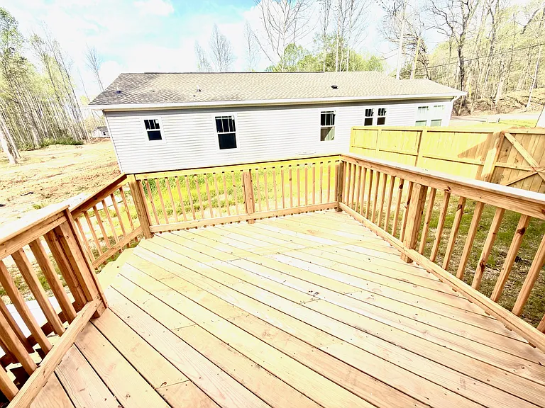 2137 N Royal St — Photo 20