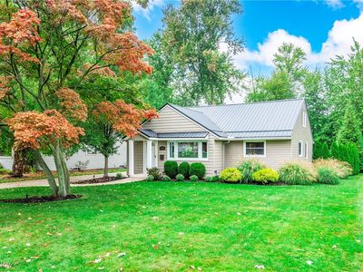 24336 Smith Ave, Westlake, OH, 44145