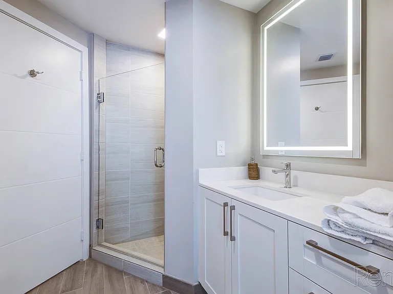 Mayla Pompano Residences — Photo 16