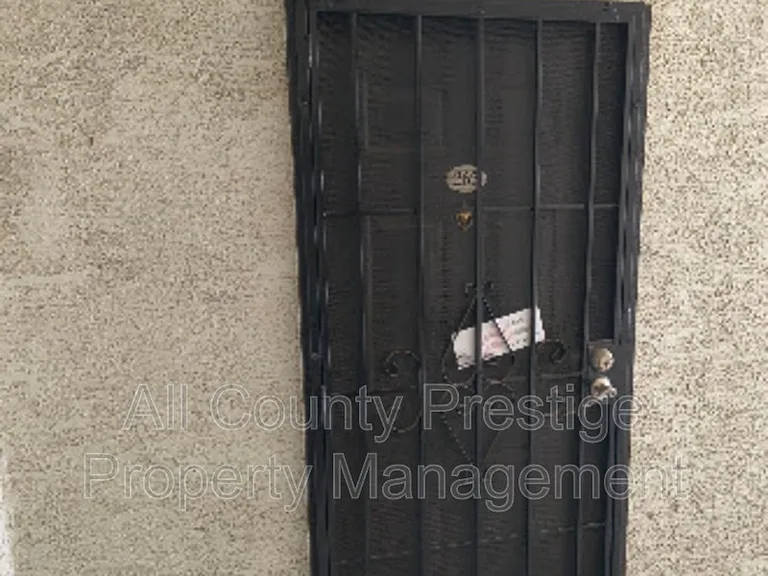 3302 N 7th St #267 — Photo 2