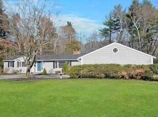 228 Park Ln, Concord, MA 01742