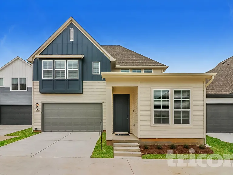 22847 Terrazzo Dr — Photo 1