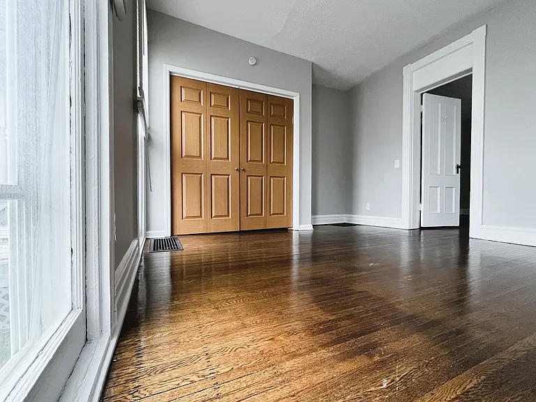32 Tracy St — Photo 14