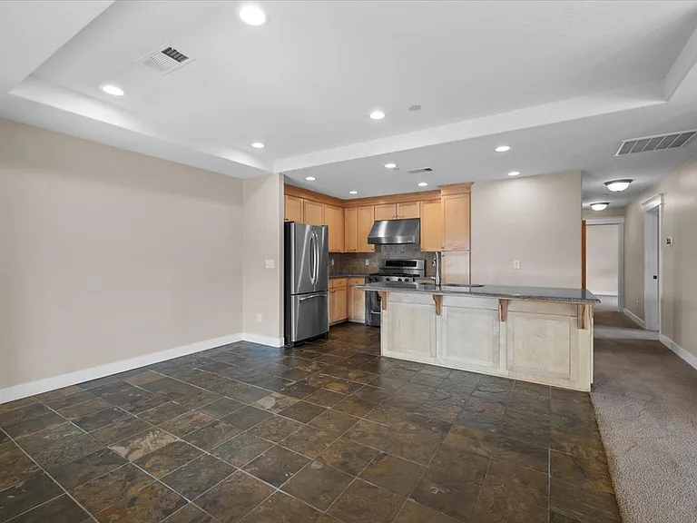 1280 Ashford Way #8 — Photo 5