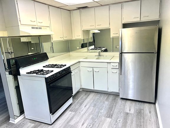 4th image of 3133 Bernice Rd APT 2