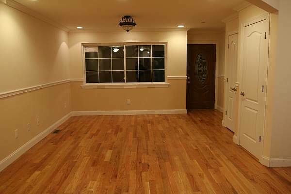 2nd image of 2730 Tenbroeck Ave