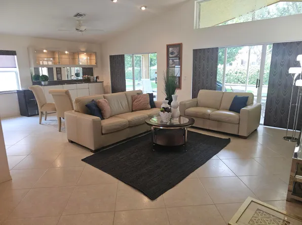 6585 Vía Vicenza, Delray Beach, FL 33446