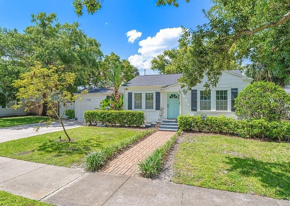 sanson⭐︎ 1129 E Sanson Ave, Spokane, WA 99207 | Zillow